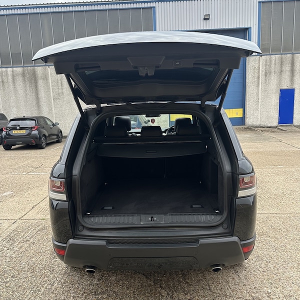 Used Land Rover Range Rover Sport 2013 for sale - 76142518: Photo 16