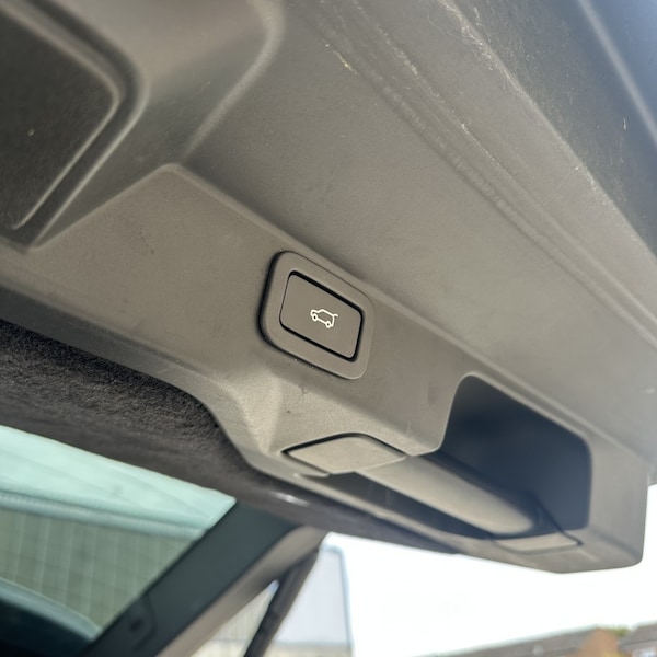 Used Land Rover Range Rover Sport 2013 for sale - 76142518: Photo 17