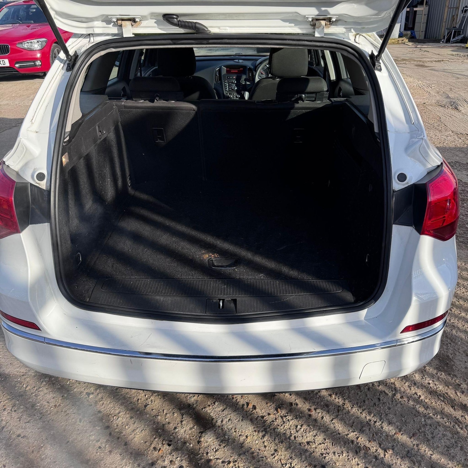 Used Vauxhall Astra 2013 for sale - 77657574: Photo 10