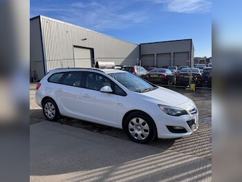 (13) - 1.7 CDTi ecoFLEX ES Sports Tourer Euro 5 (s/s) 5dr