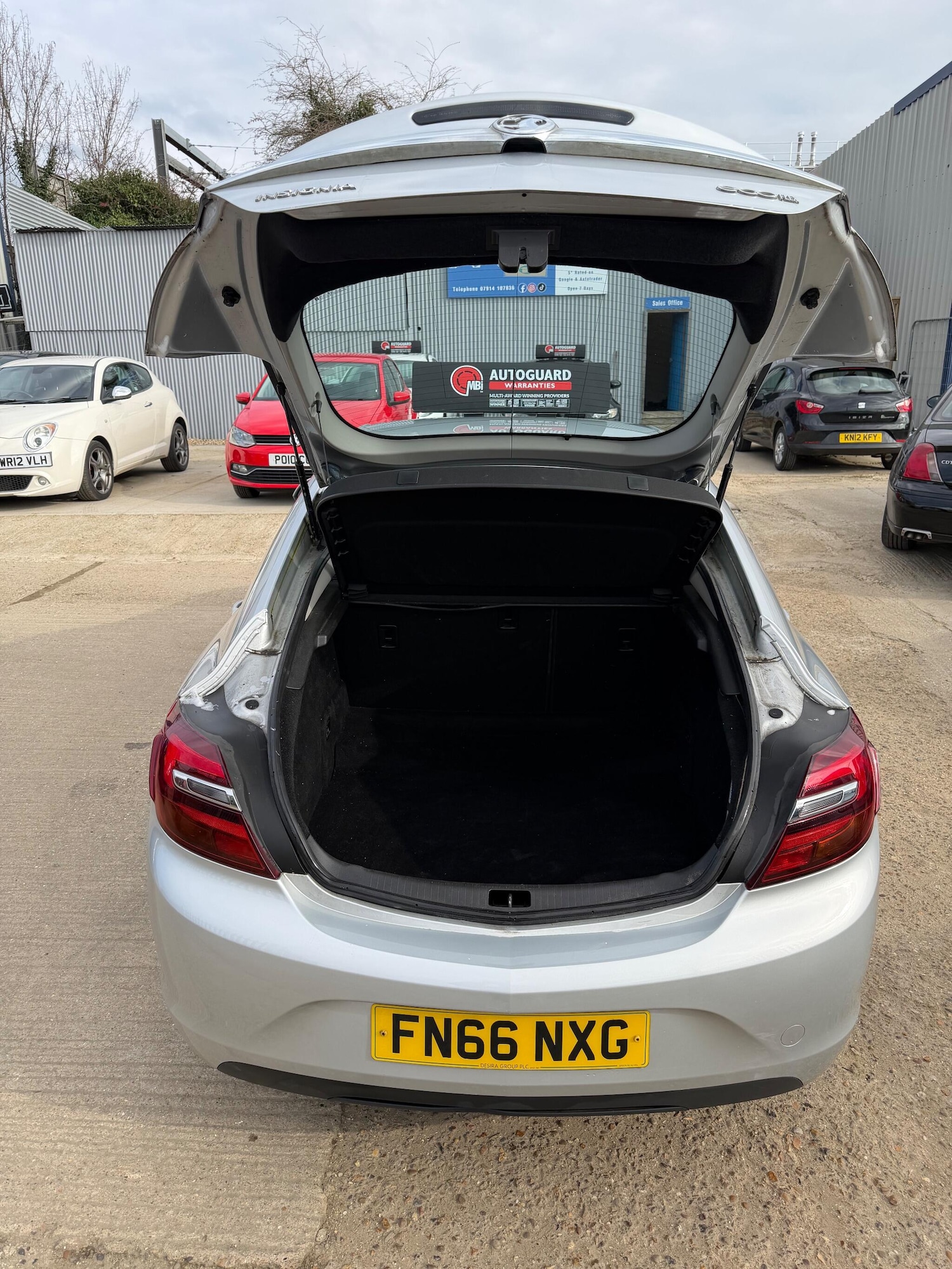 Used Vauxhall Insignia 2016 for sale - 77737672: Photo 16