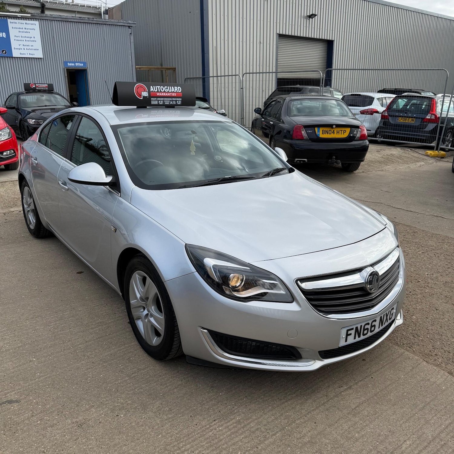 Used Vauxhall Insignia 2016 for sale - 77737672: Photo 5