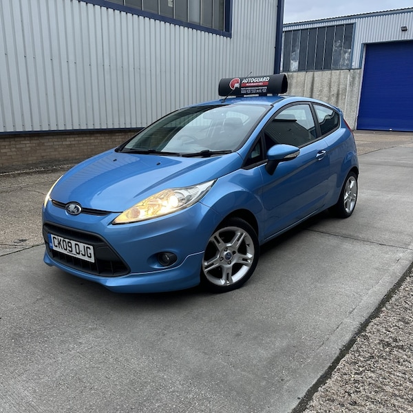 Used Ford Fiesta 2009 for sale - 76299110: Photo 4