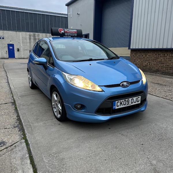 Used Ford Fiesta 2009 for sale - 76299110: Photo 5