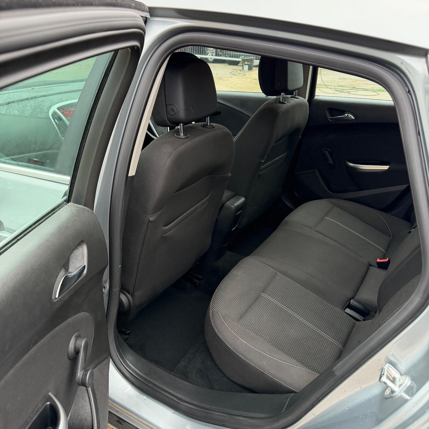 Used Vauxhall Astra 2011 for sale - 77386953: Photo 13