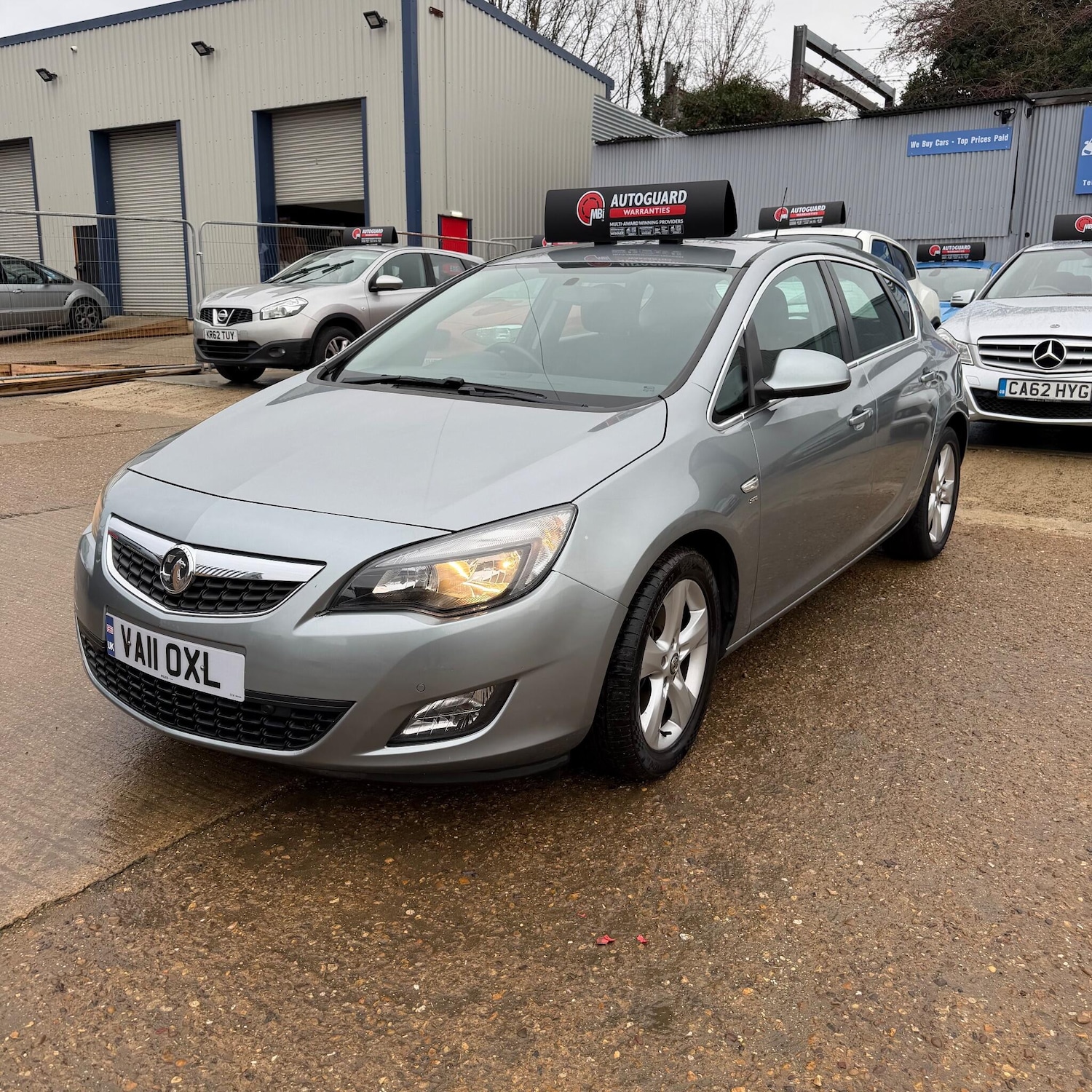 Used Vauxhall Astra 2011 for sale - 77386953: Photo 3