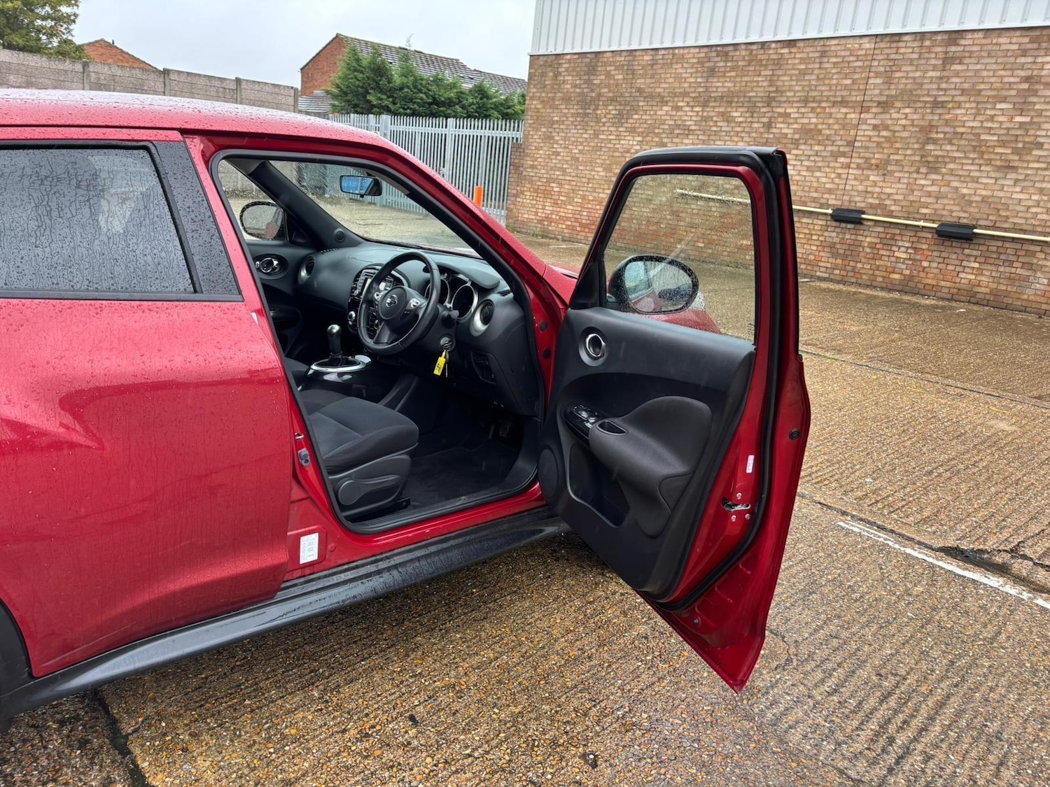 Used Nissan Juke 2014 for sale - 77670812: Photo 15