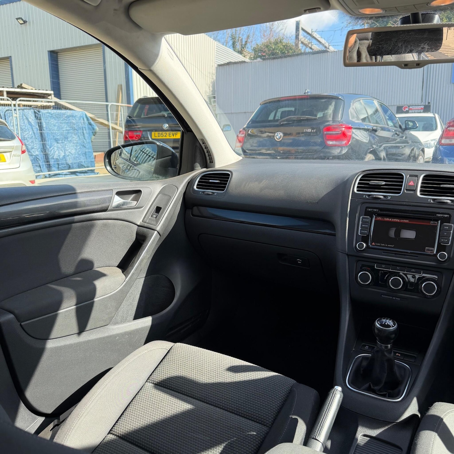 Used Volkswagen Golf 2011 for sale - 77892925: Photo 16