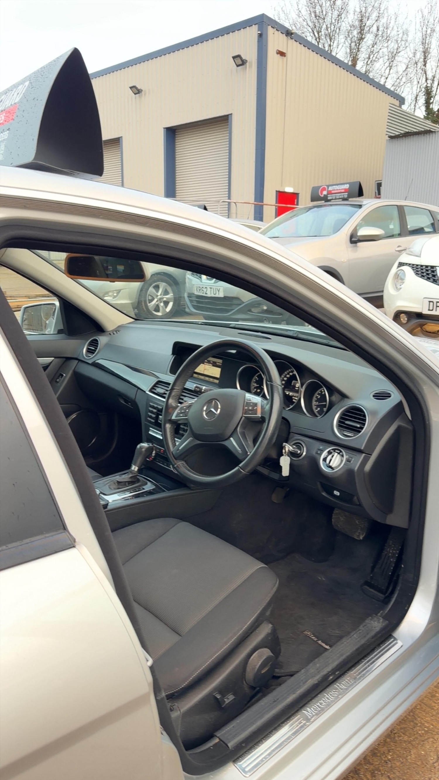 Used Mercedes-Benz C Class 2013 for sale - 77387565: Photo 17