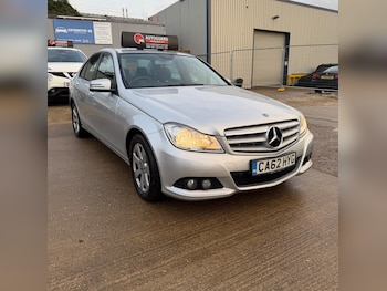 Used Mercedes-Benz C Class 2013 for sale - 77387565: Photo