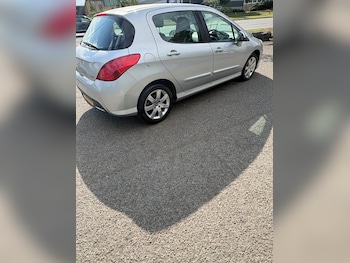Used Peugeot 308 2012 for sale - 79121572: Photo