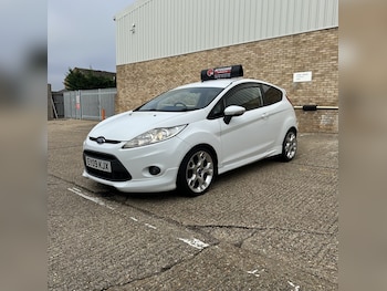 Used Ford Fiesta 2009 for sale - 76246155: Photo 2