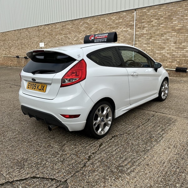 Used Ford Fiesta 2009 for sale - 76246155: Photo 9