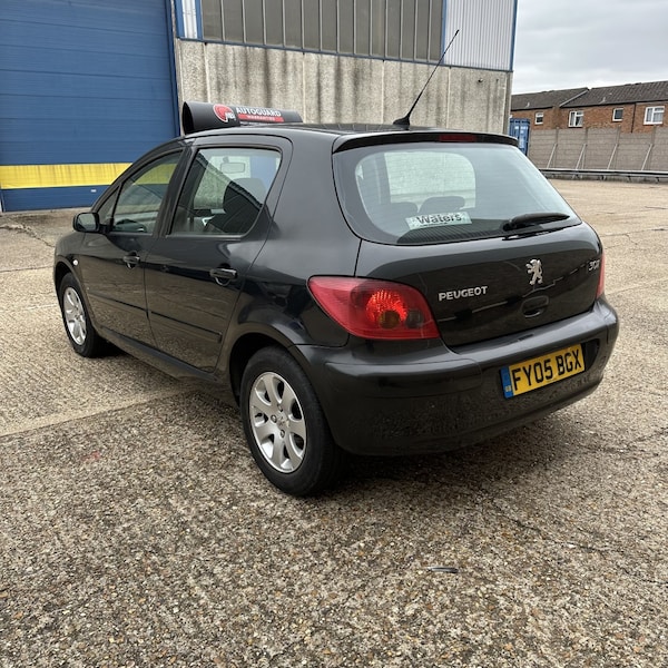 Used Peugeot 307 2005 for sale - 76281424: Photo 6