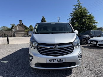 Used Vauxhall Vivaro 2017 for sale - 78840925: Photo