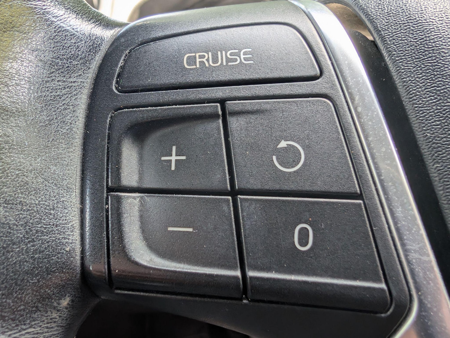 Used Volvo V70 2015 for sale - 76423244: Photo 26