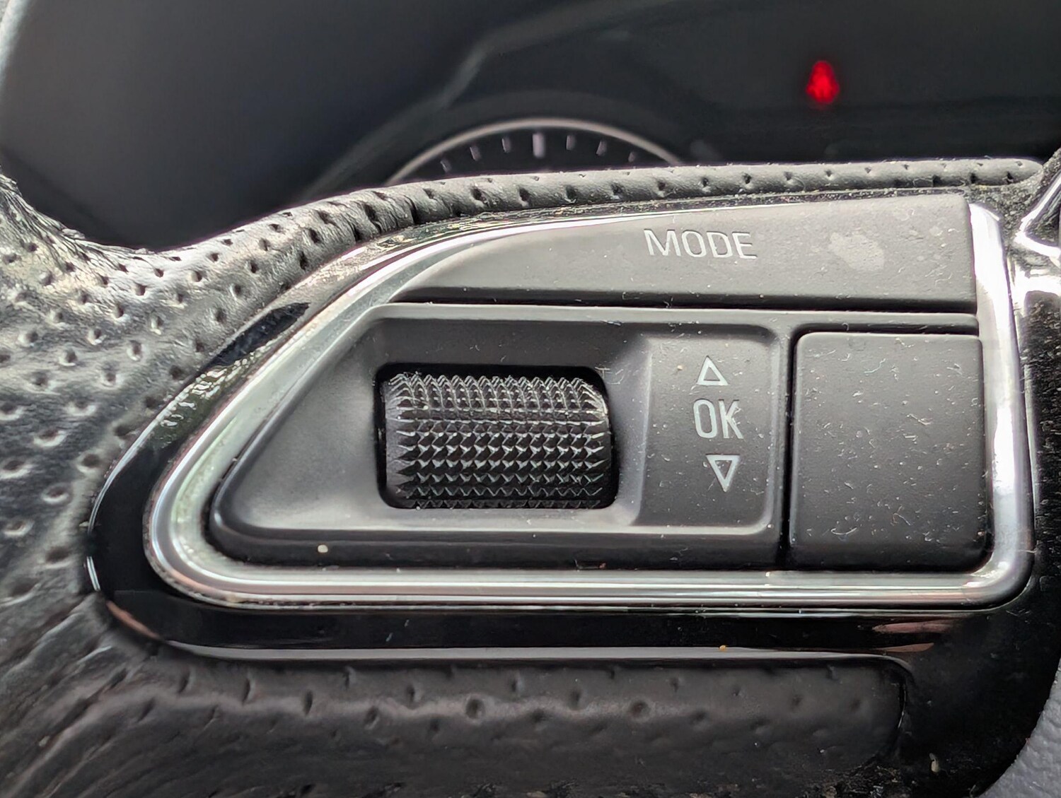 Used Audi Q5 2016 for sale - 76399297: Photo 41