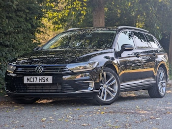 Used Volkswagen Passat 2017 for sale - 78958279: Photo