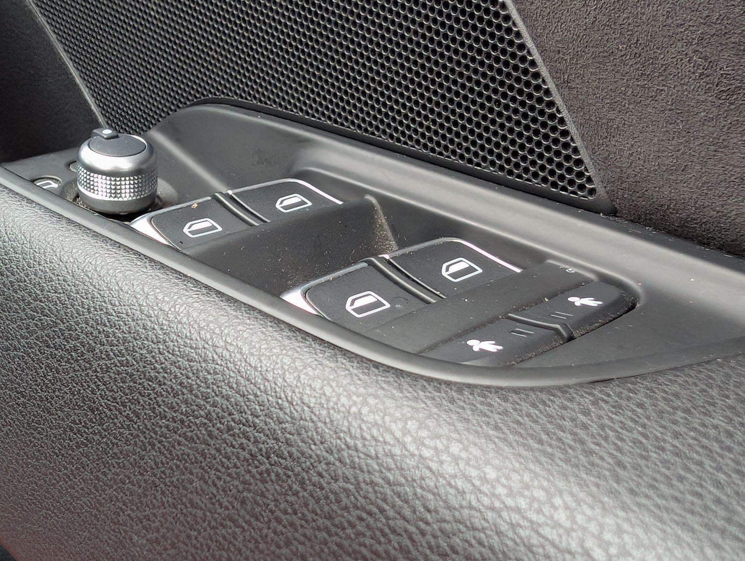 Used Audi A3 2015 for sale - 77162966: Photo 41