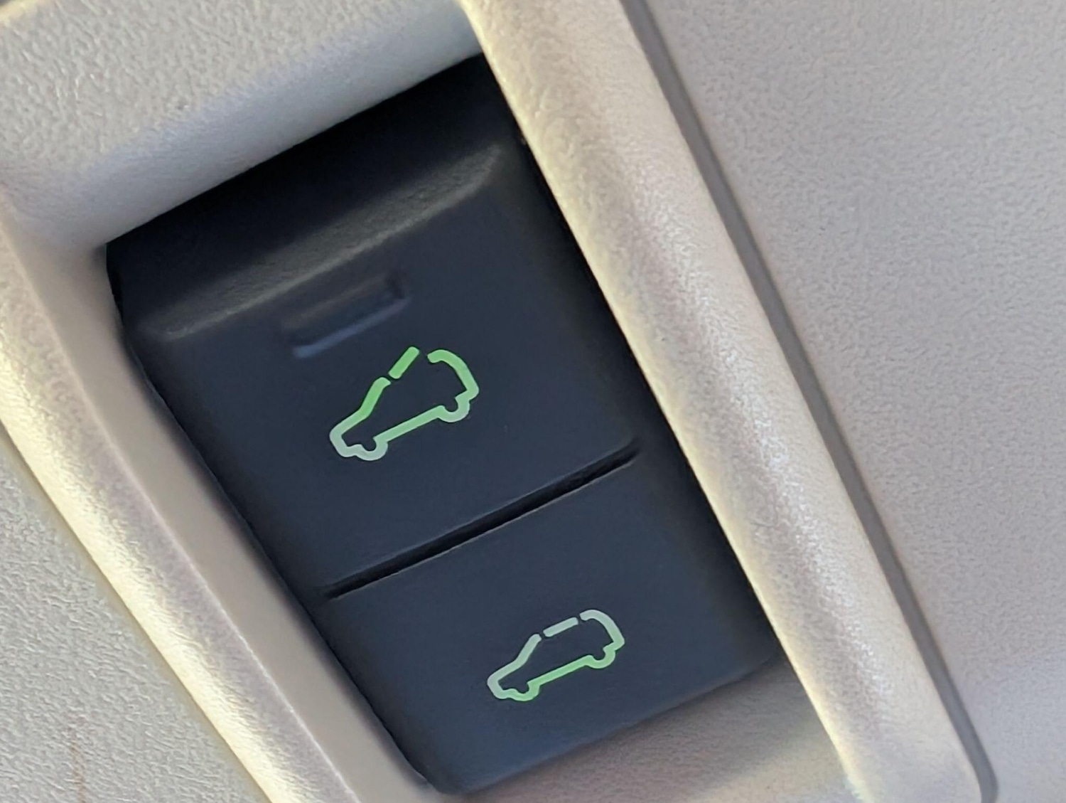 Used Land Rover Freelander 2014 for sale - 76742691: Photo 38