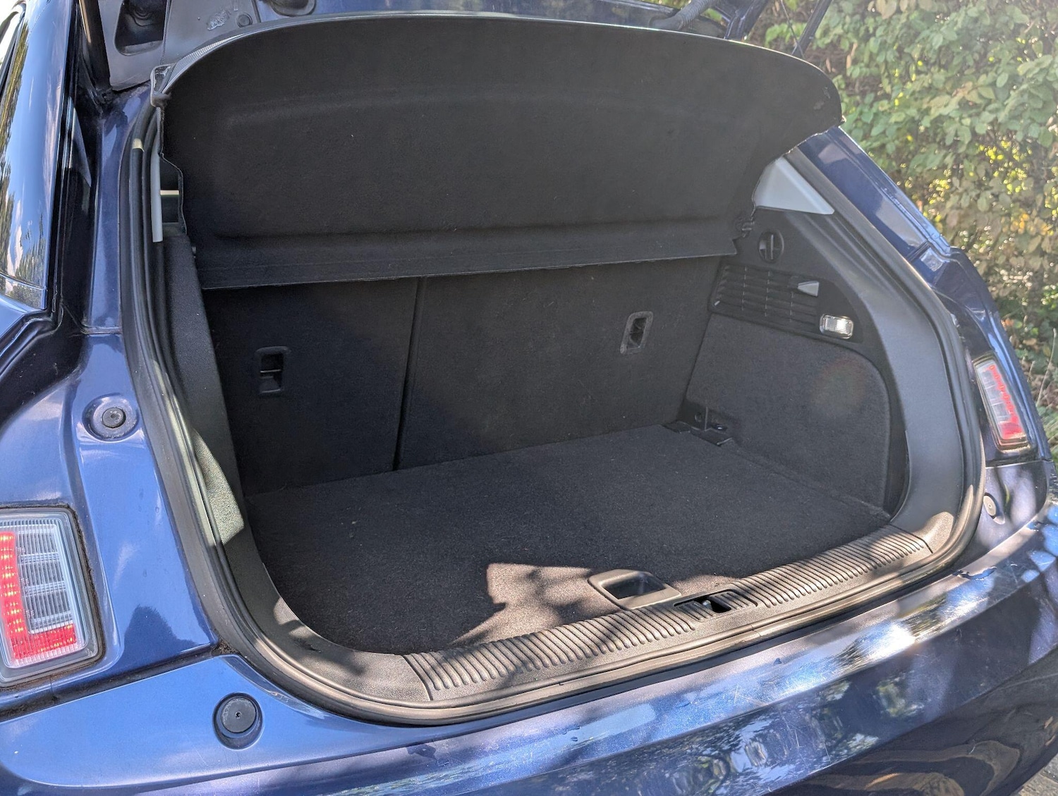 Used Audi A1 2014 for sale - 76432469: Photo 8