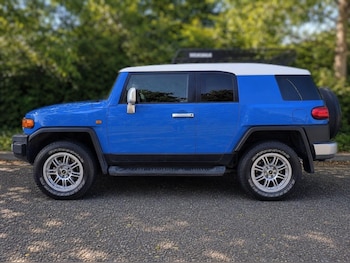 Used Toyota FJ Cruiser 2015 for sale - 78689402: Photo