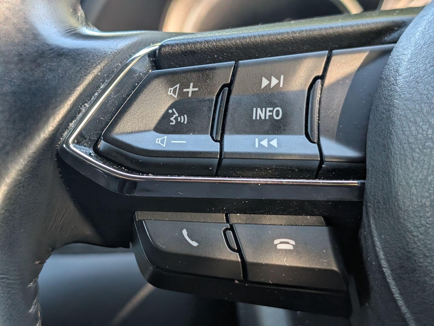 Used Mazda CX-5 2018 for sale - 76398791: Photo 36