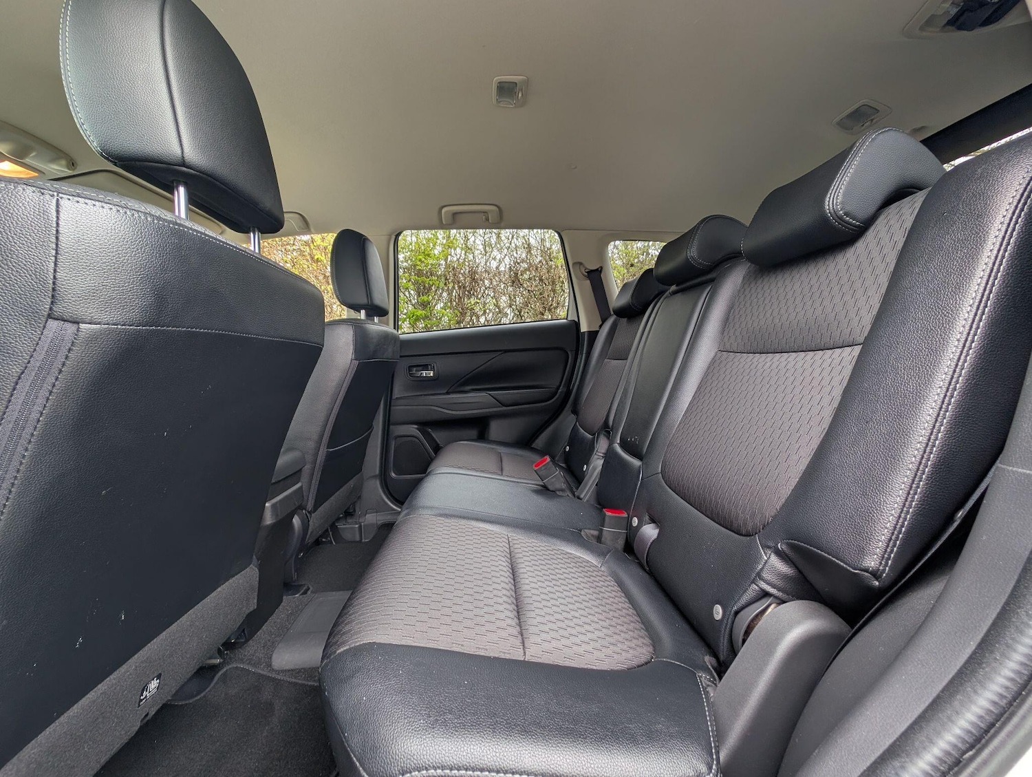 Used Mitsubishi Outlander 2015 for sale - 78047446: Photo 26