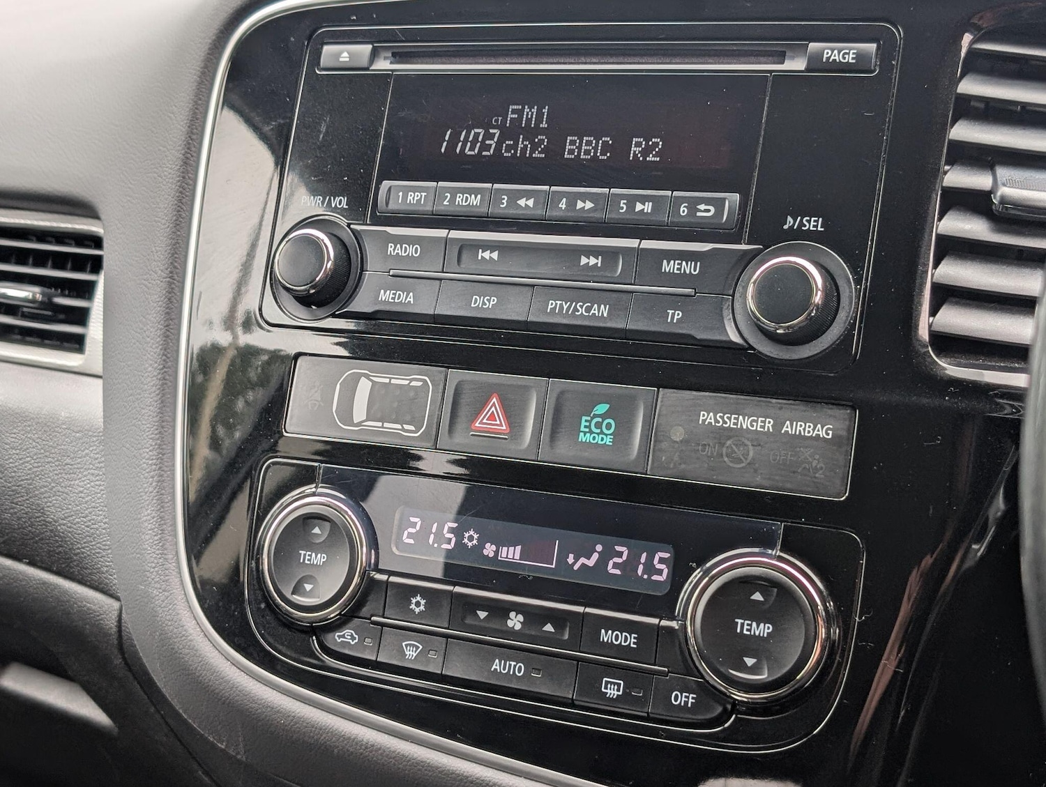 Used Mitsubishi Outlander 2015 for sale - 78047446: Photo 29