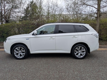 Used Mitsubishi Outlander 2015 for sale - 78047446: Photo