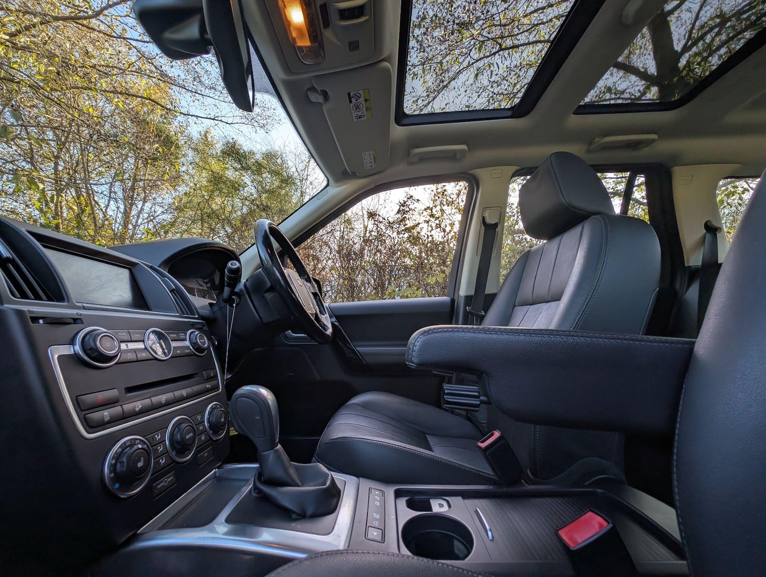 Used Land Rover Freelander 2014 for sale - 76839710: Photo 19