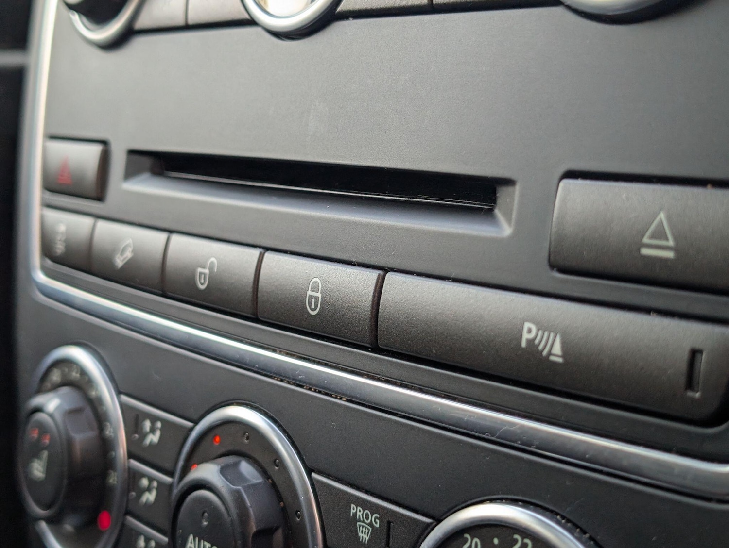 Used Land Rover Freelander 2014 for sale - 76839710: Photo 35