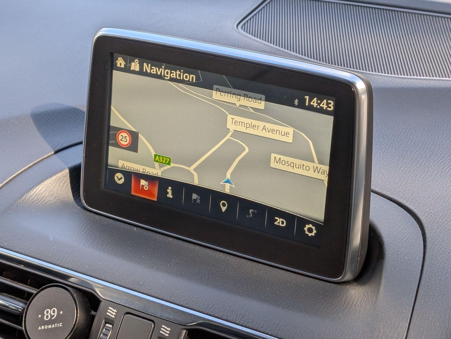 Used Mazda Mazda3 2015 for sale - 76398750: Photo 2