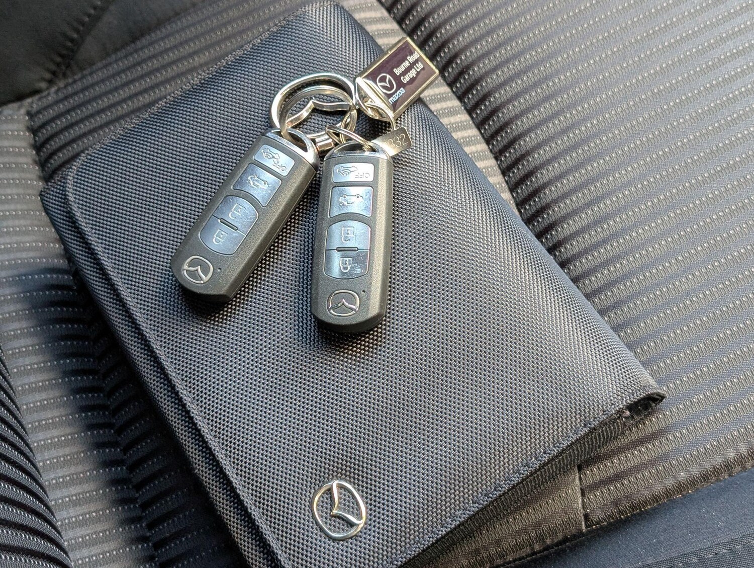 Used Mazda Mazda3 2015 for sale - 76398750: Photo 39