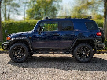 Used Toyota FJ Cruiser 2014 for sale - 78492050: Photo