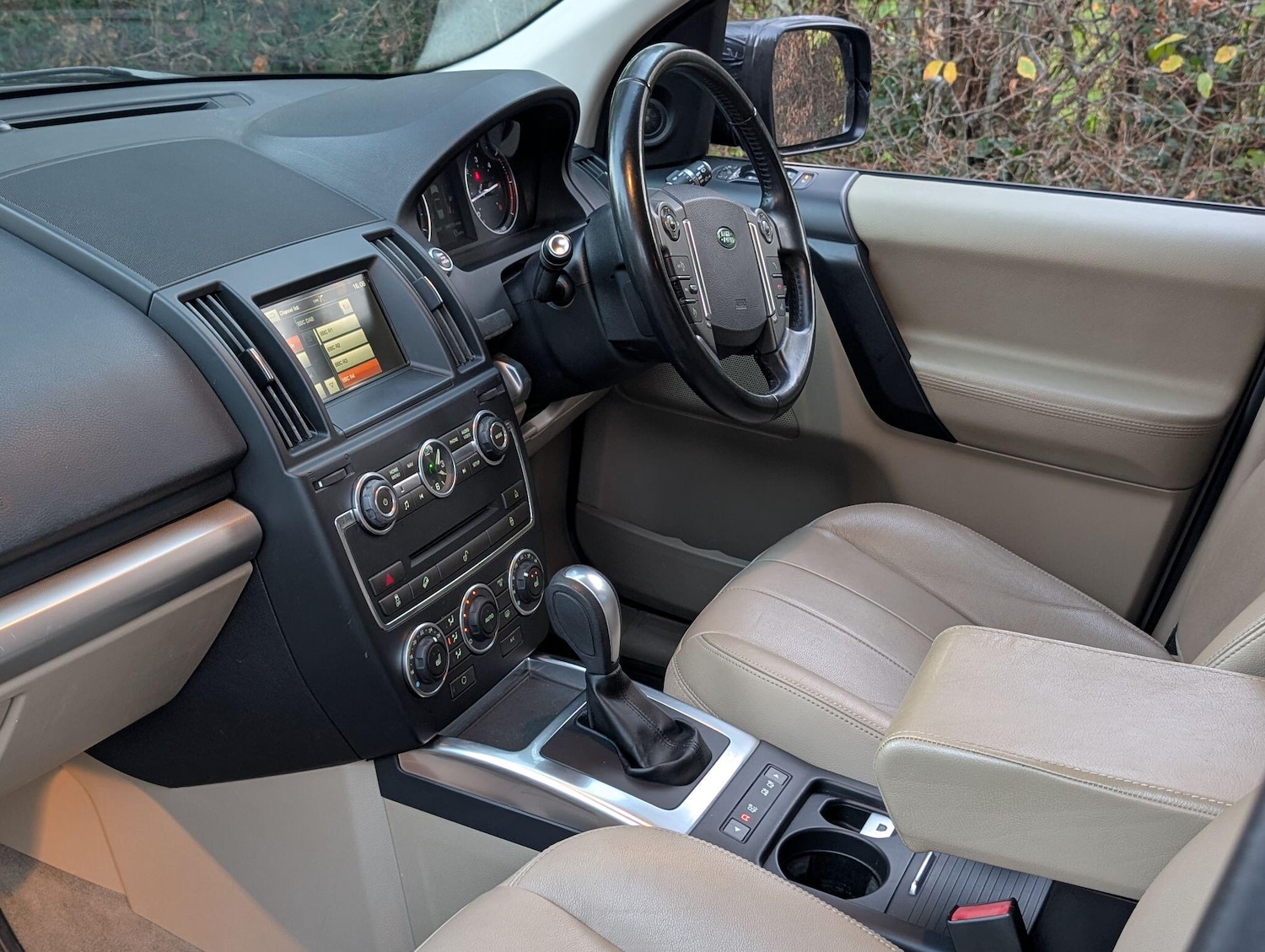 Used Land Rover Freelander 2014 for sale - 76620288: Photo 20