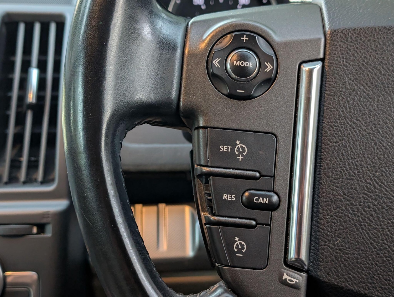 Used Land Rover Freelander 2014 for sale - 76620288: Photo 32