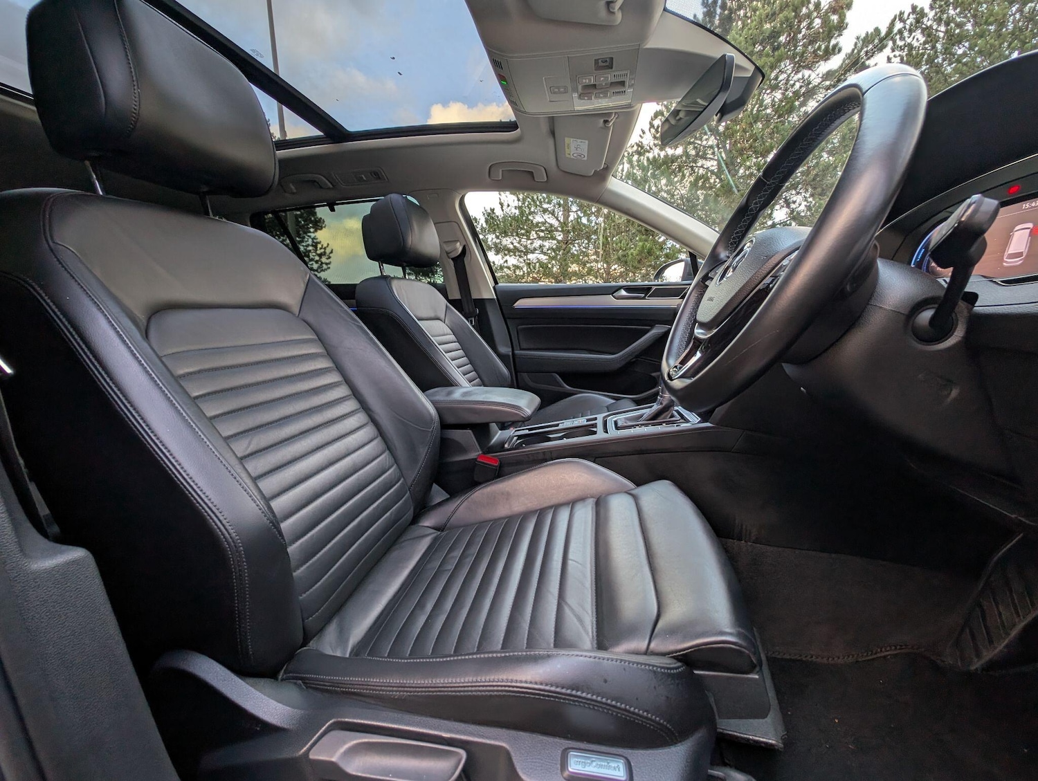 Used Volkswagen Passat for sale - 77305943: Photo 21