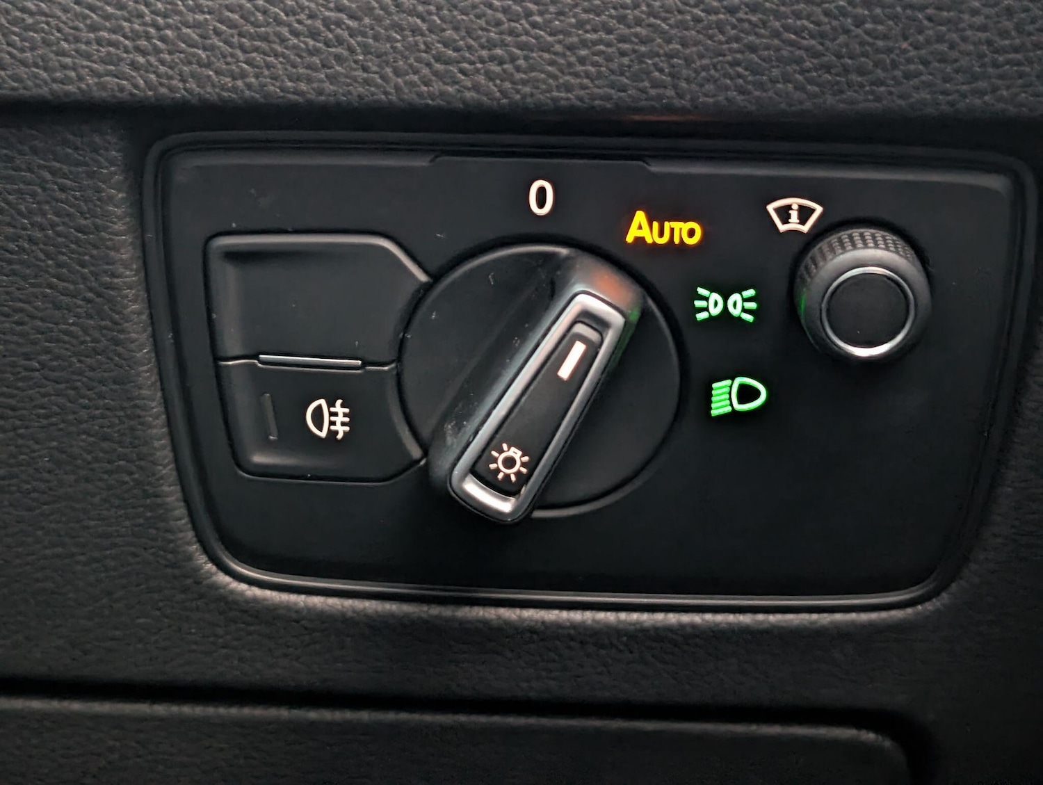 Used Volkswagen Passat for sale - 77305943: Photo 47