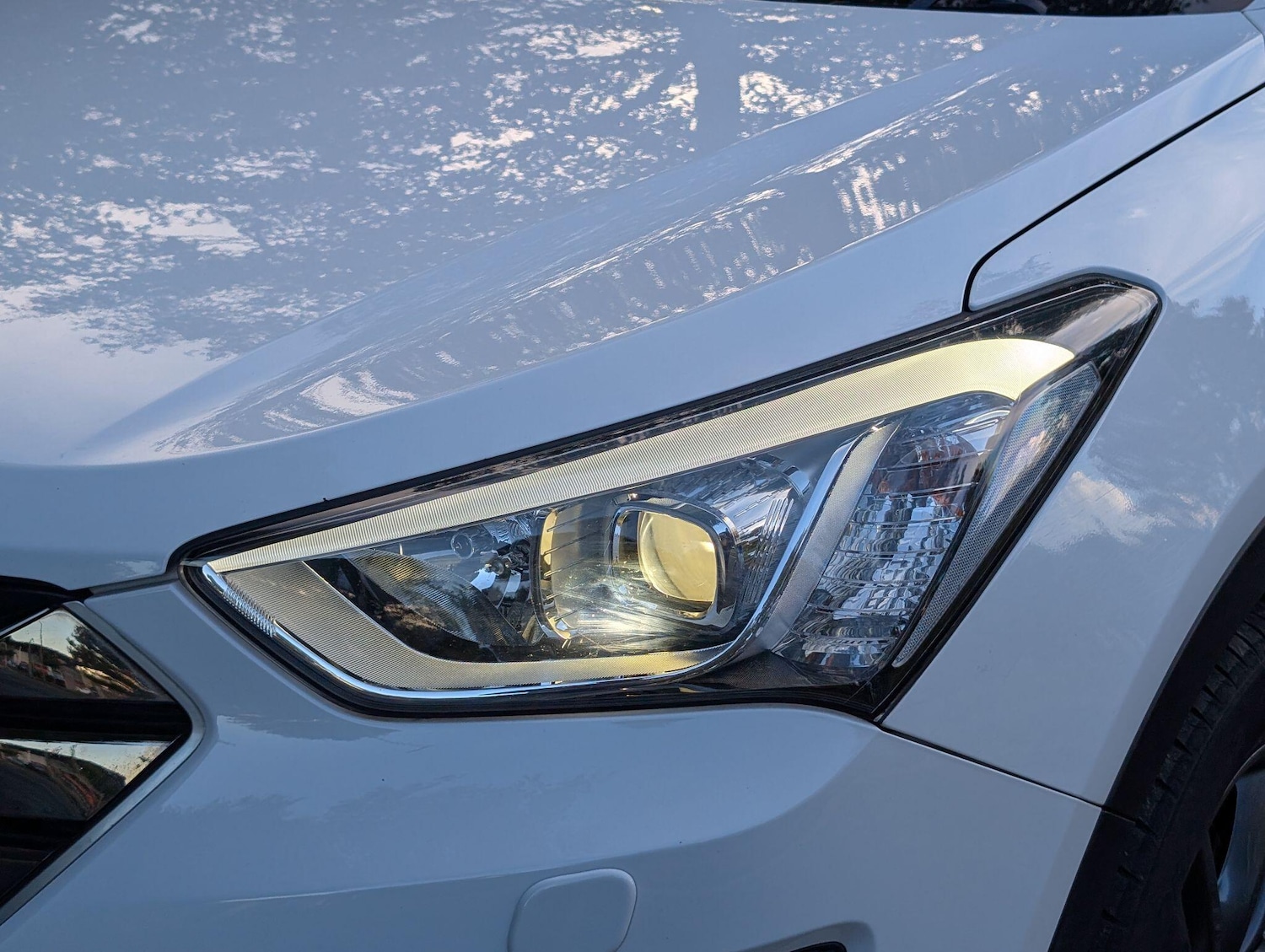 Used Hyundai Santa Fe 2015 for sale - 76397979: Photo 11