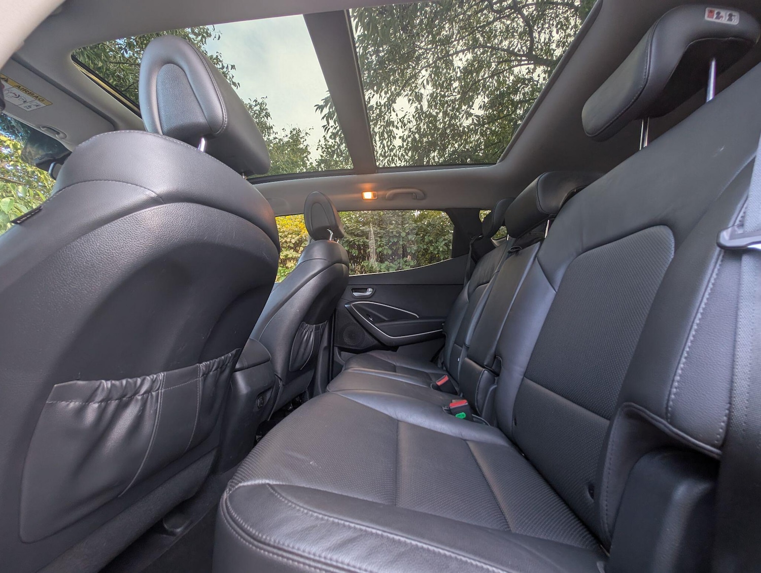 Used Hyundai Santa Fe 2015 for sale - 76397979: Photo 25