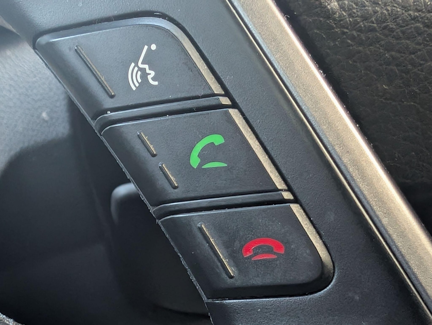 Used Hyundai Santa Fe 2015 for sale - 76397979: Photo 40