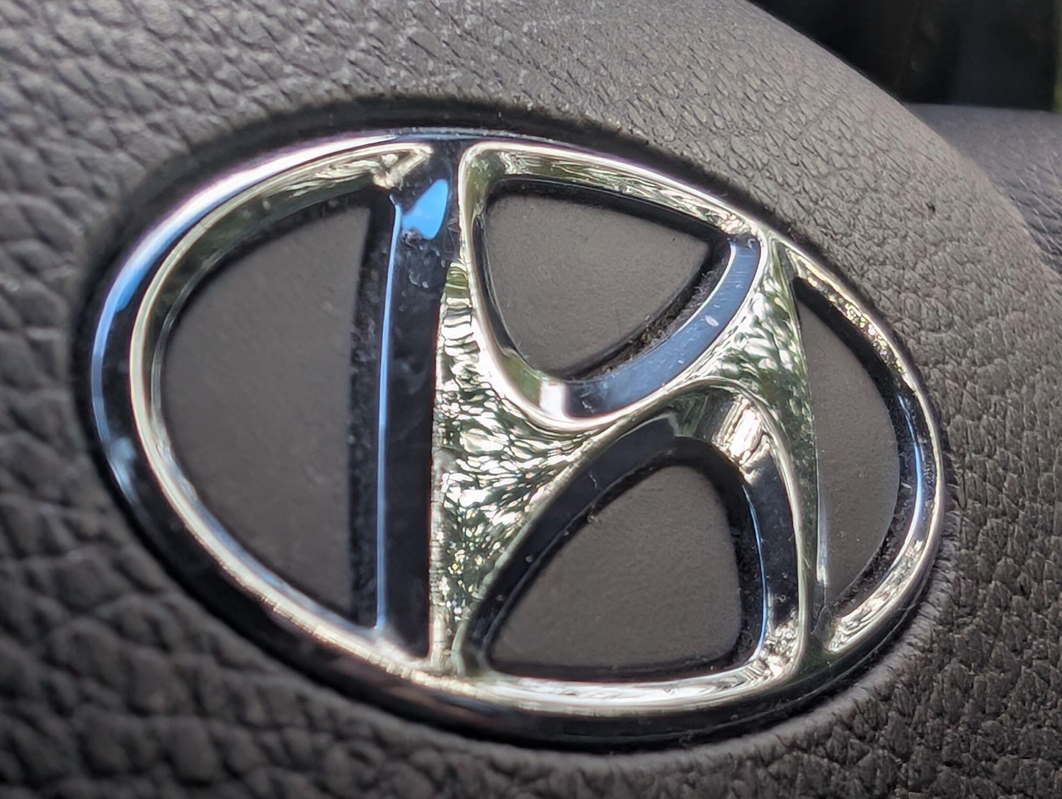 Used Hyundai Santa Fe 2015 for sale - 76397979: Photo 41