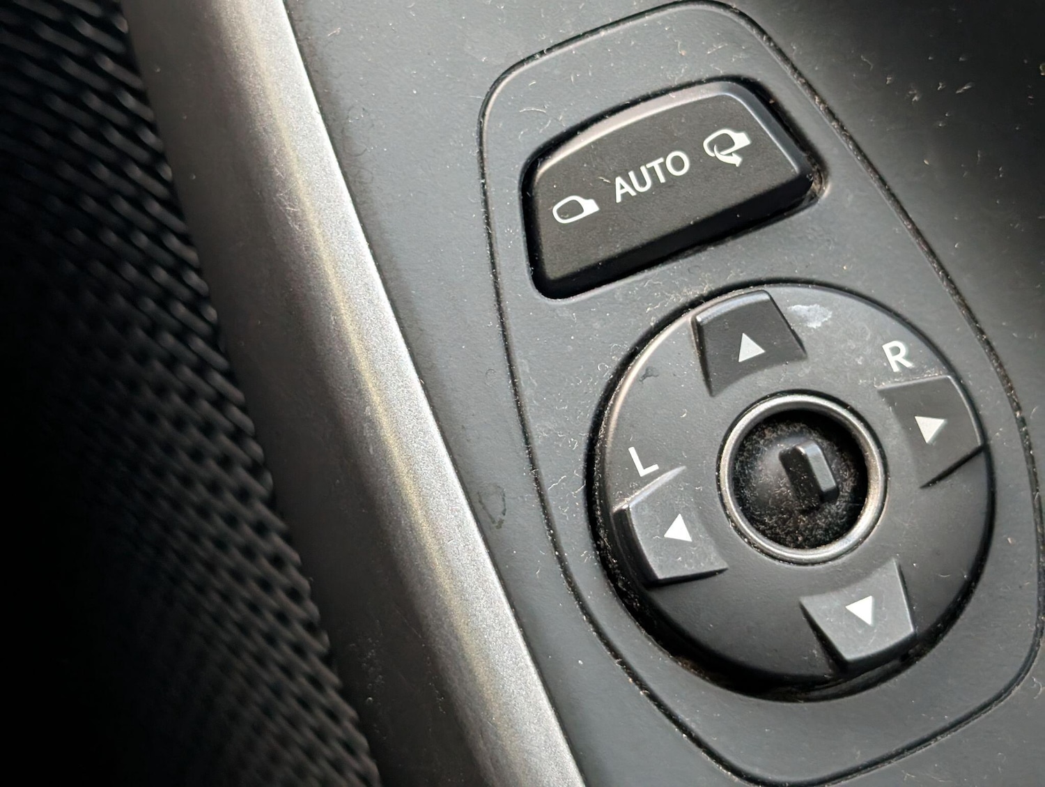 Used Hyundai Santa Fe 2015 for sale - 76397979: Photo 45