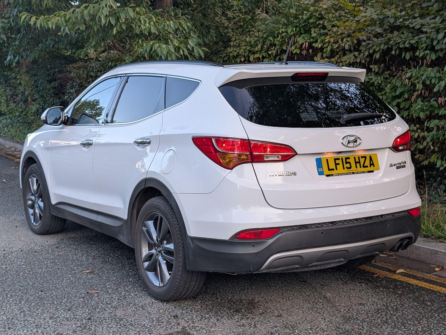 Used Hyundai Santa Fe 2015 for sale - 76397979: Photo 6