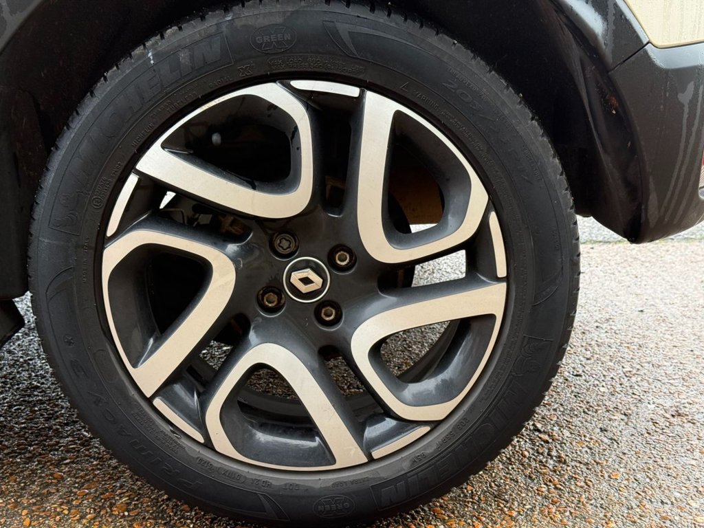 Used Renault Captur 2017 for sale - 76604976: Photo 28