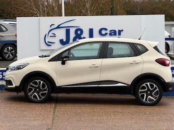 Used Renault Captur 2017 for sale - 76604976: Photo