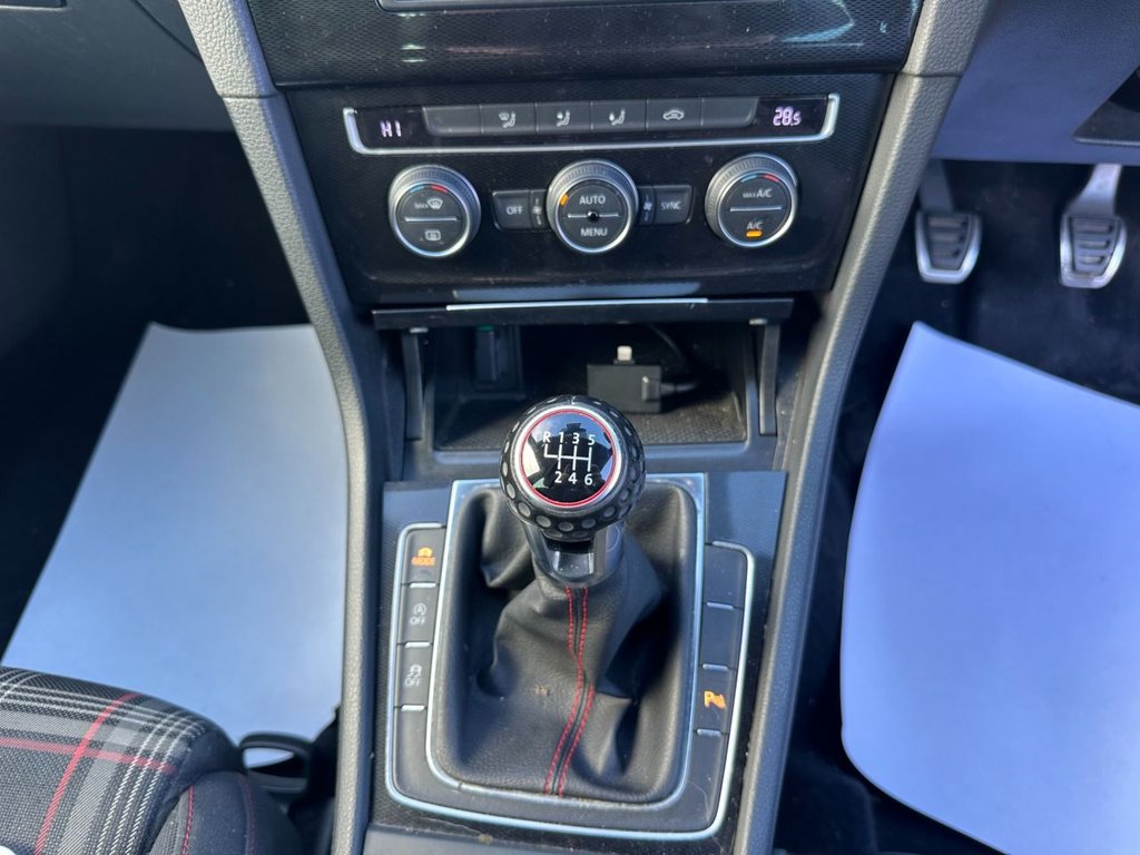 Used Volkswagen Golf 2014 for sale - 77422240: Photo 17