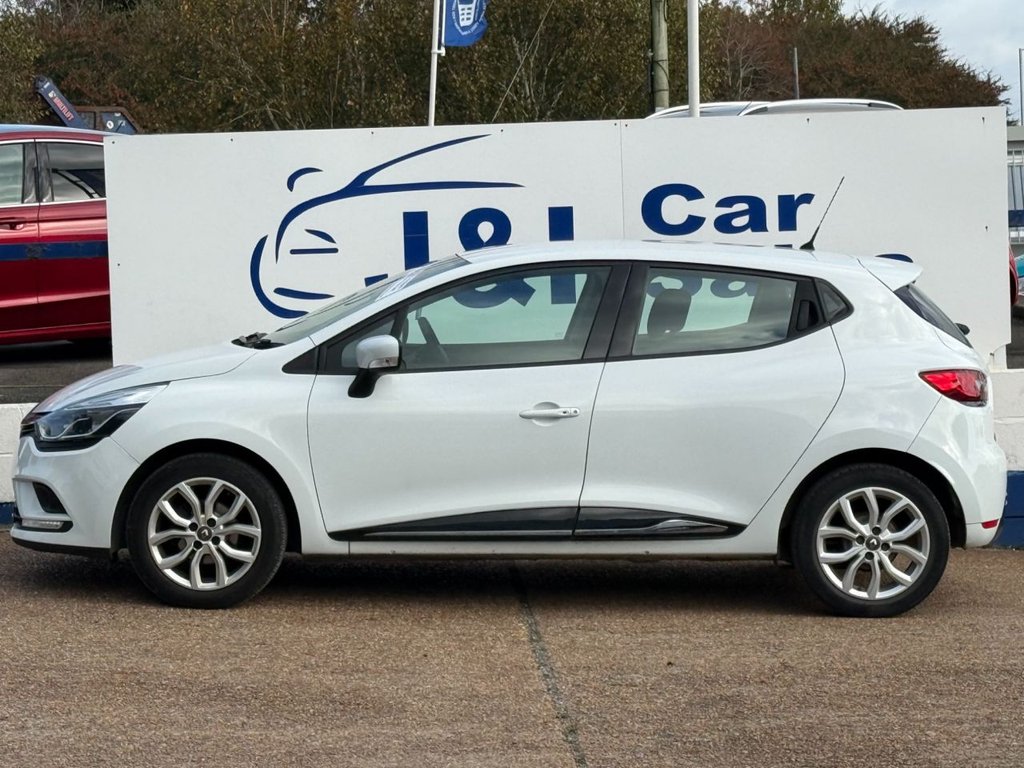 Used Renault Clio 2018 for sale - 76386371: Photo 4