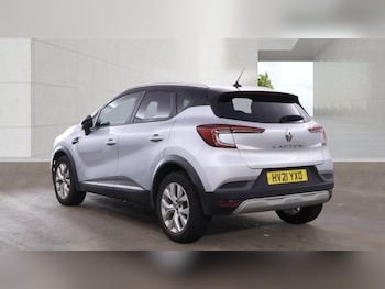 Used Renault Captur 2021 for sale - 79072256: Photo